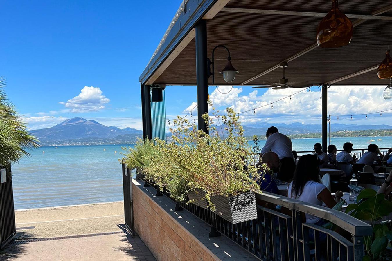 San Benedetto Camping Relais Peschiera del Garda Exterior foto