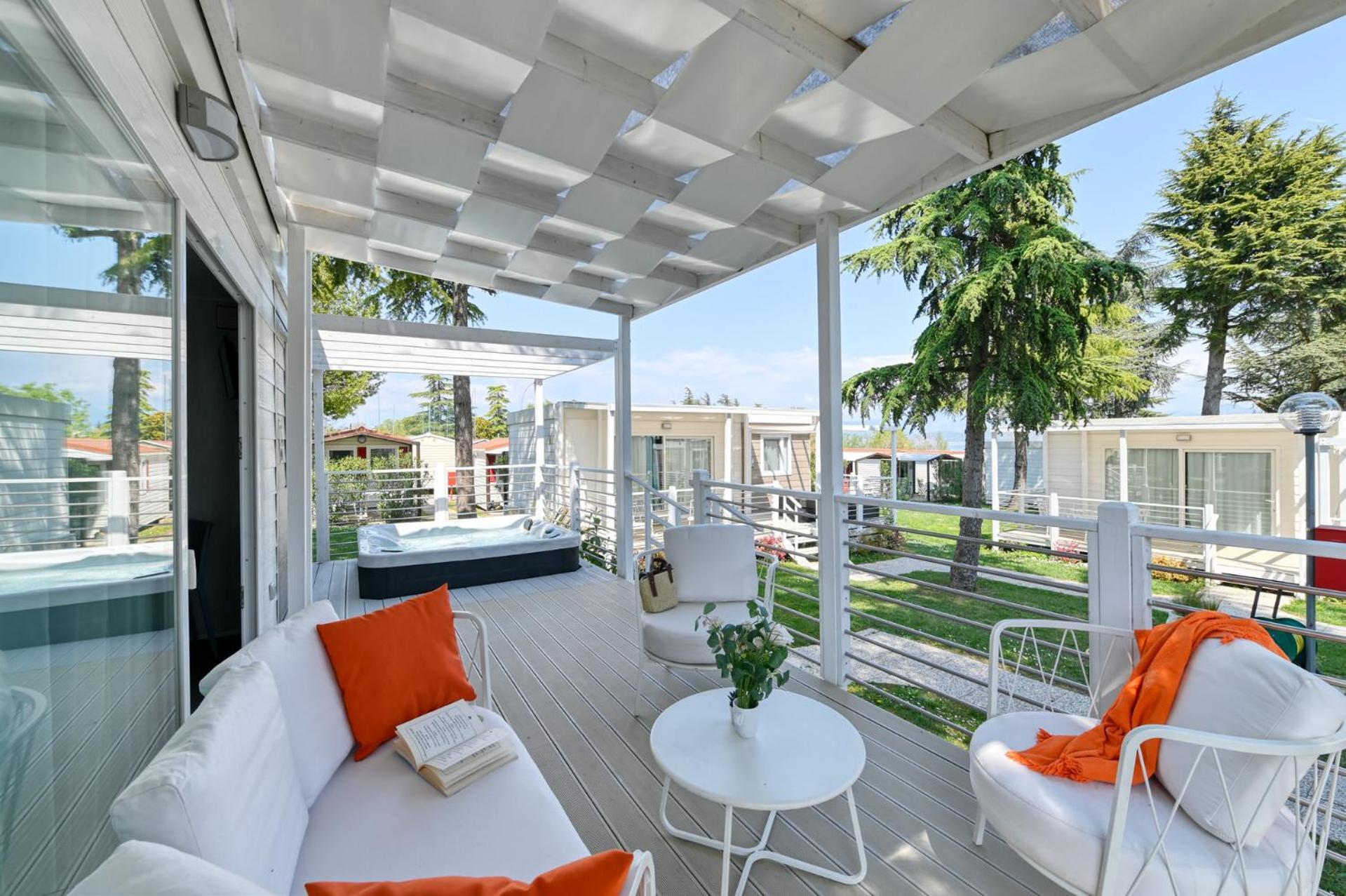 San Benedetto Camping Relais Peschiera del Garda Exterior foto
